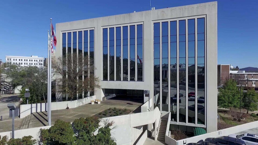 More Photos Of 835 Central Ave, Hot Springs Office For Lease