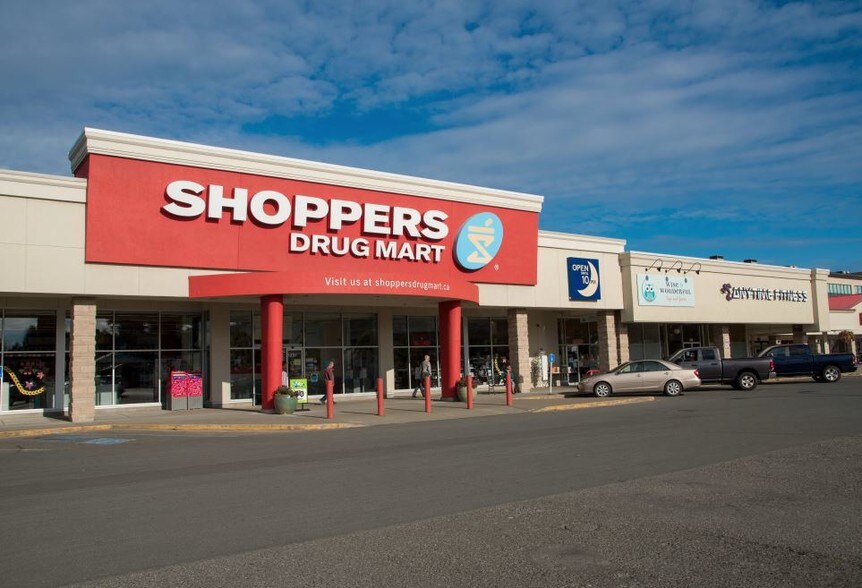 Primary Photo Of 1111 Shoppers Row, Campbell River General Retail For Lease