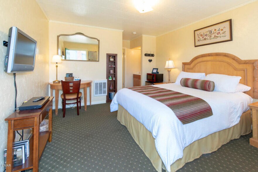 More Photos Of 37040 N Highway 1, Westport Hotel For Sale