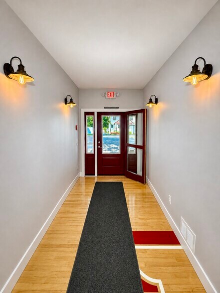 More Photos Of 210 Brooklea Dr, Fayetteville Freestanding For Sale