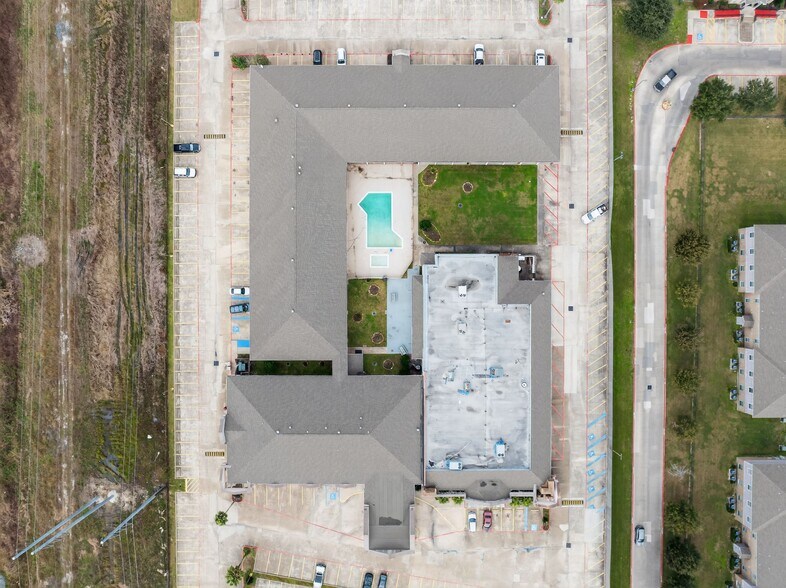 More Photos Of 3801 Highway 73, Port Arthur Hotel For Sale