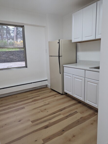 More Photos Of 7900 Old York Rd, Elkins Park Apartments For Sale