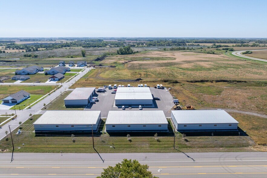 More Photos Of 3021 Evergreen Trl, Mankato Warehouse For Sale