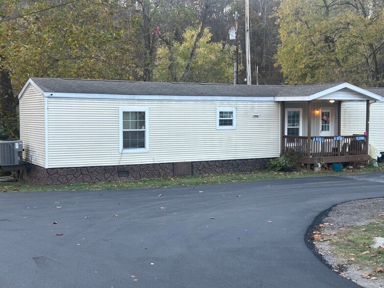 More Photos Of 14201 Winchester Rd SW, Cumberland Manufactured Housing Mobile Home Park For Sale