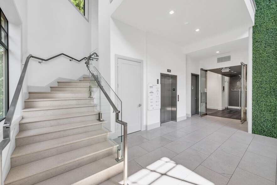 More Photos Of 61 Carlton Woods Dr, The Woodlands Office For Lease