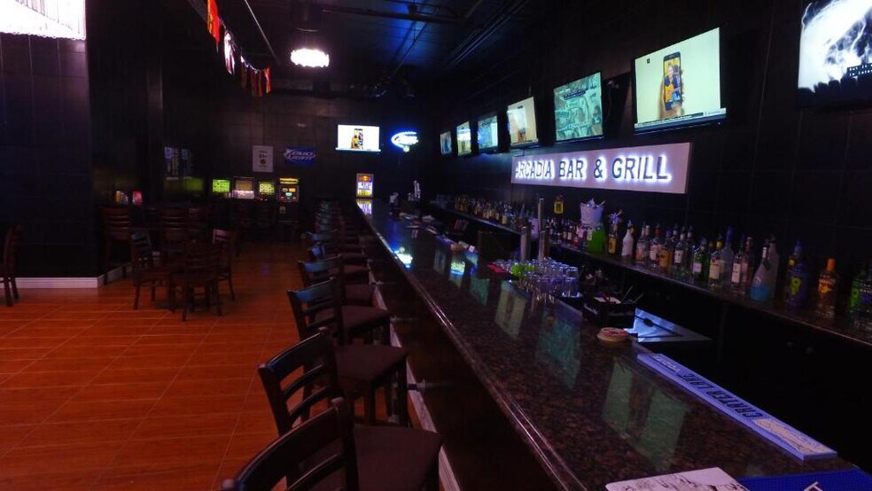 More Photos Of 215 E Walworth Ave, Delavan Hotel For Sale