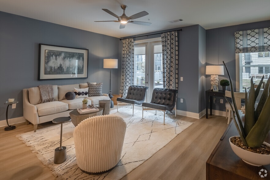 More Photos Of 838 Morrison Dr, Charleston Apartments For Lease