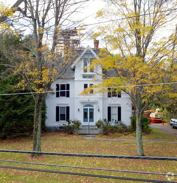 Primary Photo Of 4 S Pomperaug Ave, Woodbury Medical For Lease