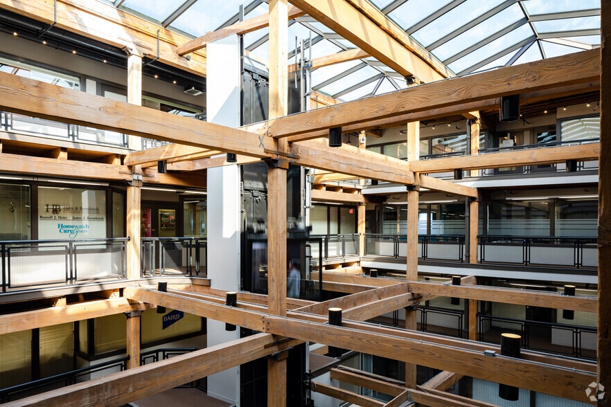 More Photos Of 200-300 E 5th Ave, Naperville Apartments For Lease