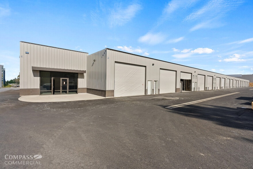 Primary Photo Of 20485 NE Funner Pl, Bend Self Storage For Sale