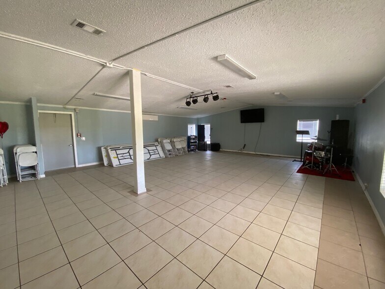 More Photos Of 6575 NE 96th Ave, Okeechobee Religious Facility For Sale