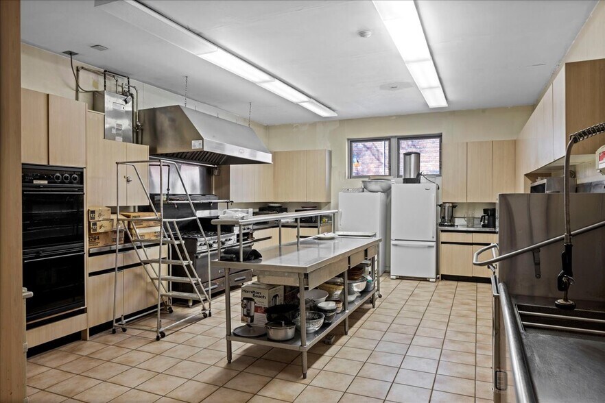 More Photos Of 3315 Hillside Ave, New Hyde Park Religious Facility For Sale