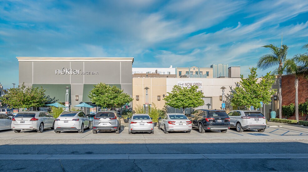 More Photos Of 100-136 W Foothill Blvd, Azusa Storefront For Sale