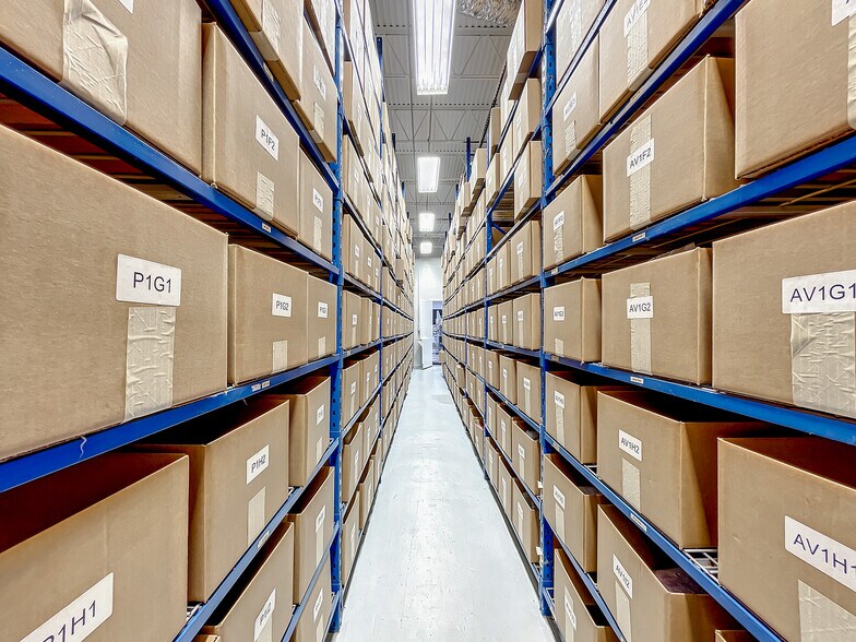 More Photos Of 2550 NW 4th Ct, Fort Lauderdale Warehouse For Sale