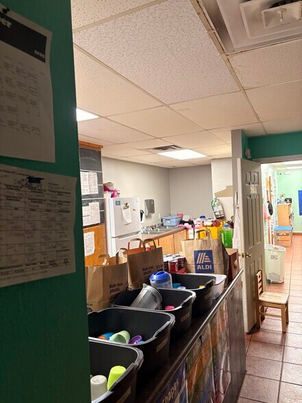 More Photos Of 110-112 SE Creek Ave, Bartlesville Daycare Center For Sale
