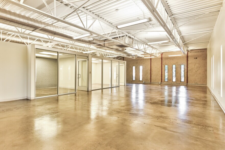 Primary Photo Of 2800 S Rural Rd, Tempe Loft Creative Space For Lease