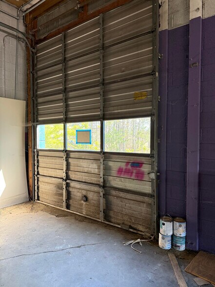 More Photos Of 4715-4717 Harrison Rd, Fredericksburg General Retail For Lease