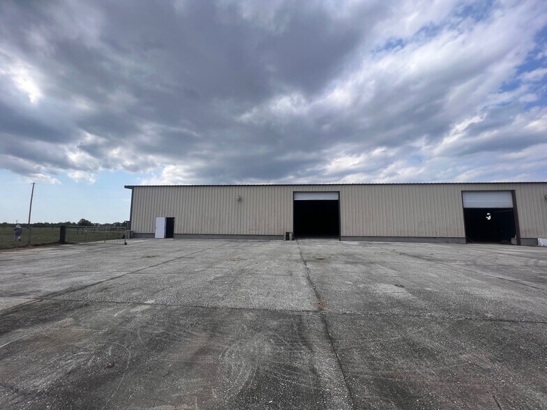 More Photos Of 17340 Parrish Grove, Dade City Industrial For Sale