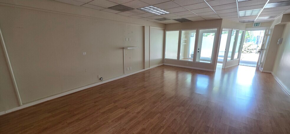 More Photos Of 300-500 Ben Franklin Ct, San Mateo Office For Lease