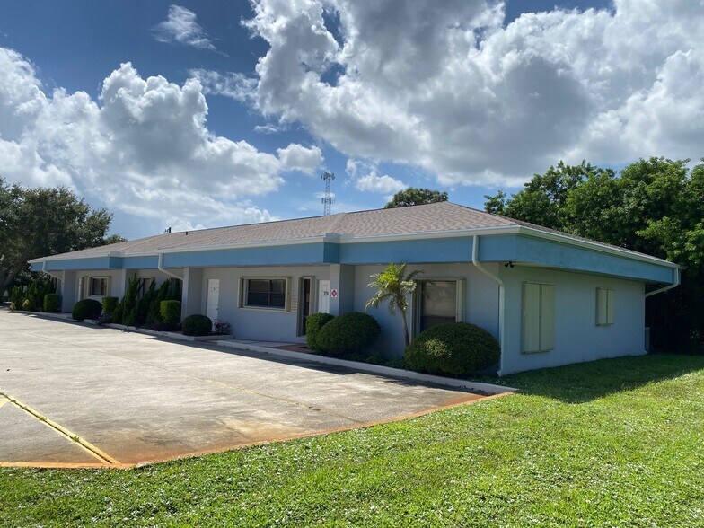More Photos Of 2179 Julian Avenue Unit B, Palm Bay Medical For Sale