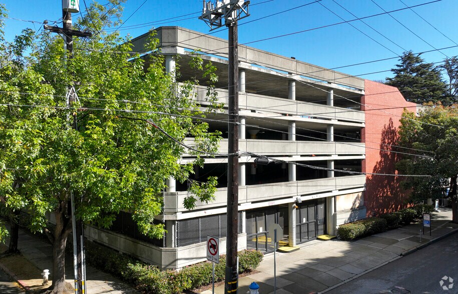 More Photos Of 1700 Montgomery St, San Francisco Unknown For Lease