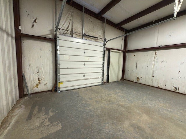More Photos Of 1600 S Main St, Mcalester Industrial For Lease