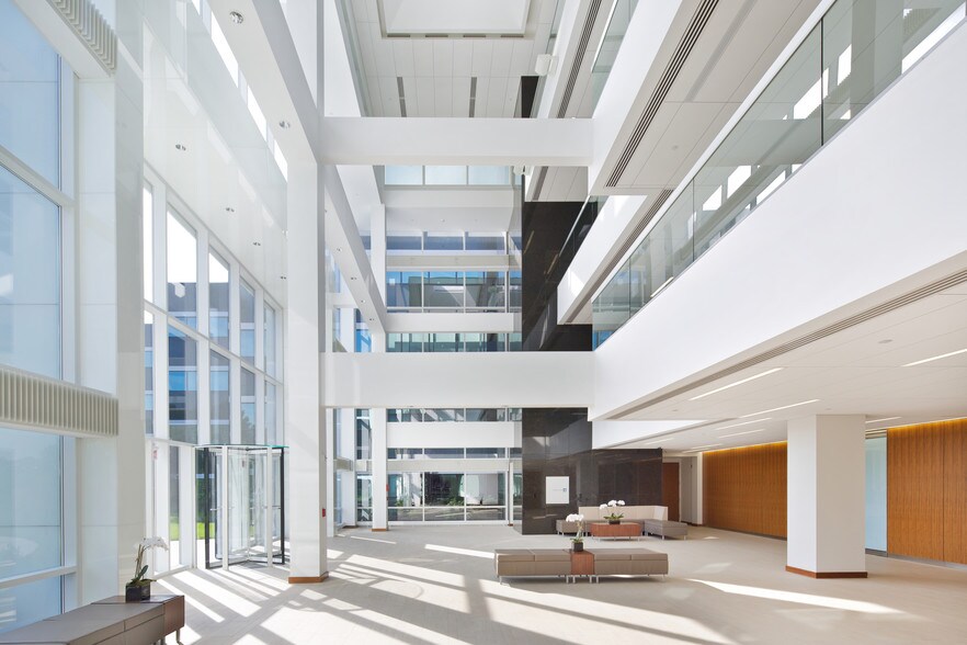 More Photos Of 184 Liberty Corner Rd, Warren Office For Lease