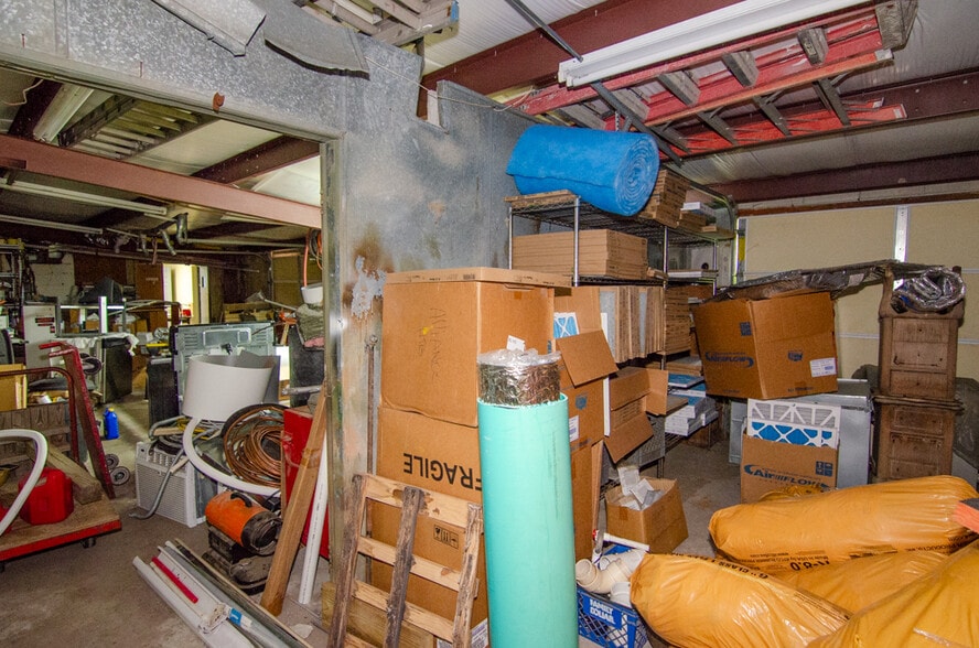 More Photos Of 1108 Pickett Rd, Norfolk Flex For Sale