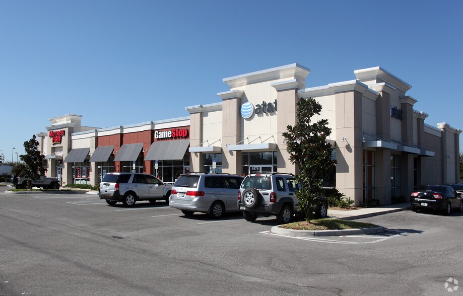More Photos Of 1859 Commercial Way, Spring Hill Freestanding For Lease