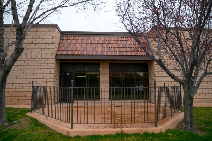 More Photos Of 1475 Old Hot Springs Rd, Carson City Warehouse For Lease