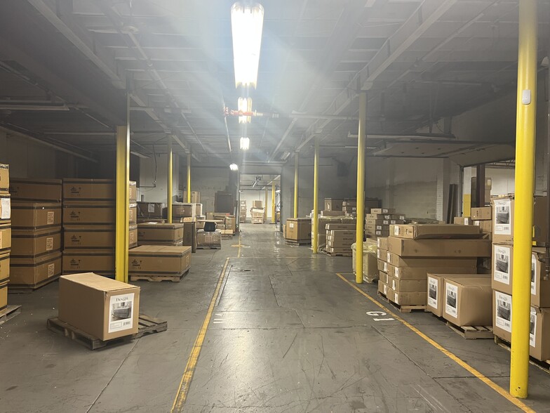 More Photos Of 1210 Sweitzer Ave, Akron Warehouse For Lease