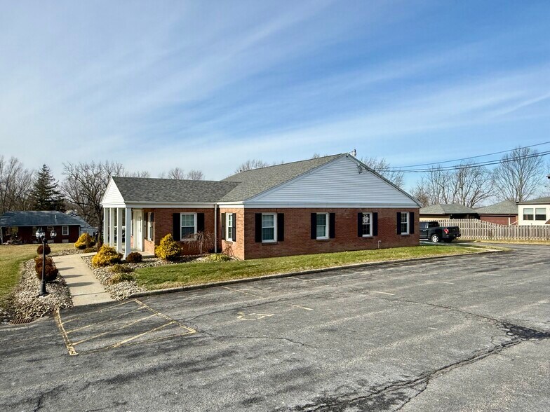 More Photos Of 2894 Center Rd, Poland Medical For Sale