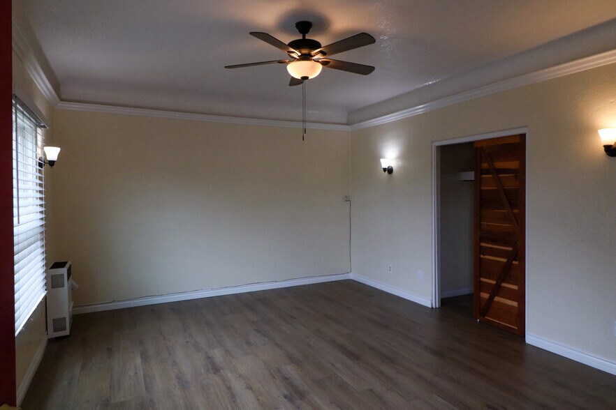 More Photos Of 921 N Lacy St, Santa Ana Apartments For Sale