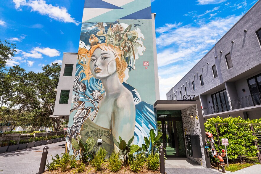 More Photos Of 637 NE 4th Ave, Fort Lauderdale Apartments For Sale