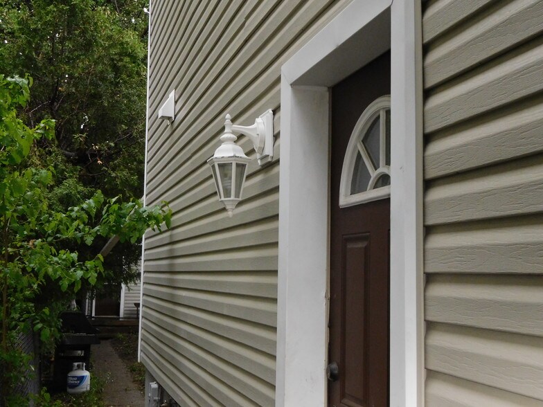 More Photos Of 2038 Grant Ave, Philadelphia Specialty For Sale