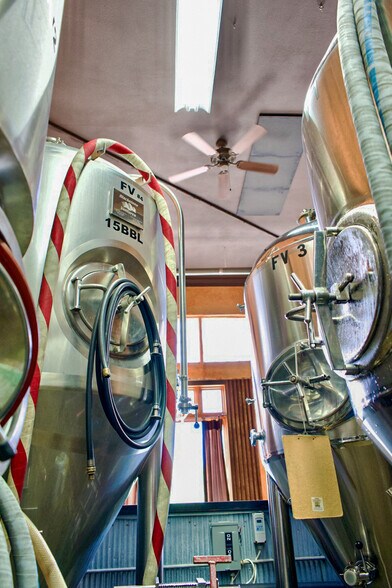 More Photos Of 104 W Orgain Ave, Wibaux Storefront For Sale