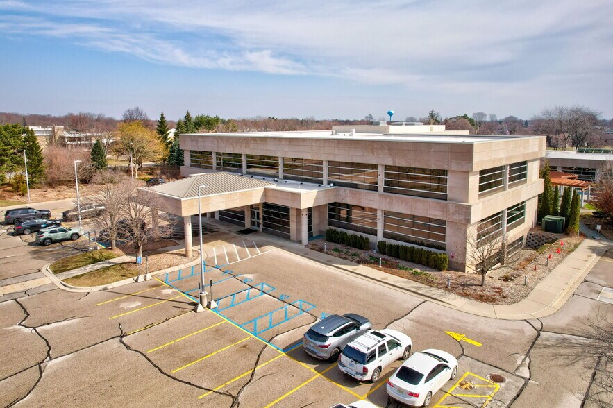 More Photos Of 1 Mutual Ave, Frankenmuth Office For Lease