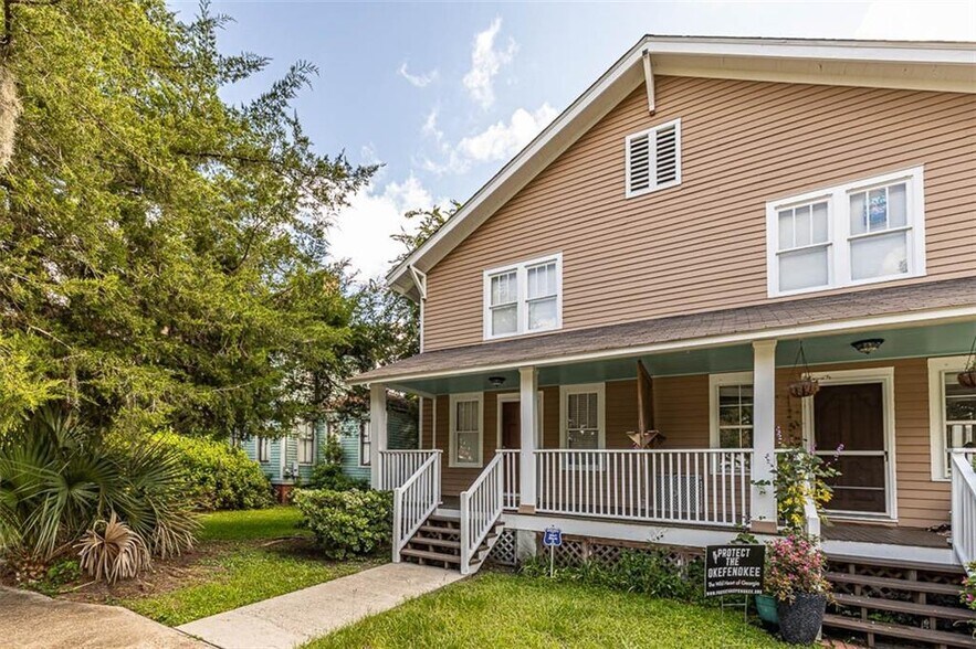 Primary Photo Of 920 Richmond St, Brunswick Apartments For Sale