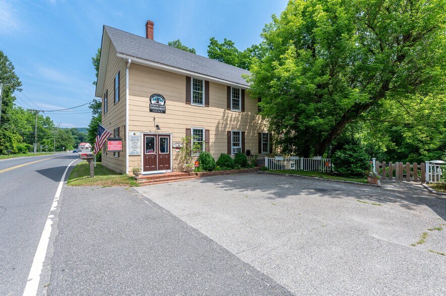 More Photos Of 696 Kent Rd, Gaylordsville Storefront Retail Residential For Sale