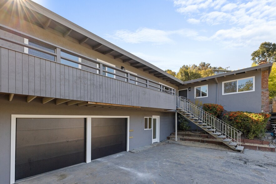 More Photos Of 40 Leafwood Cir, San Rafael Apartments For Sale