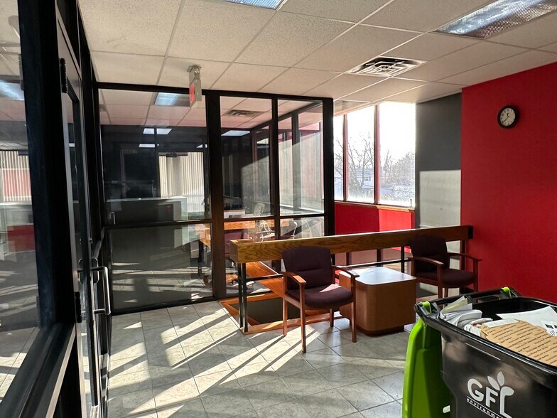 More Photos Of 11355 Stephens Rd, Warren Office For Lease