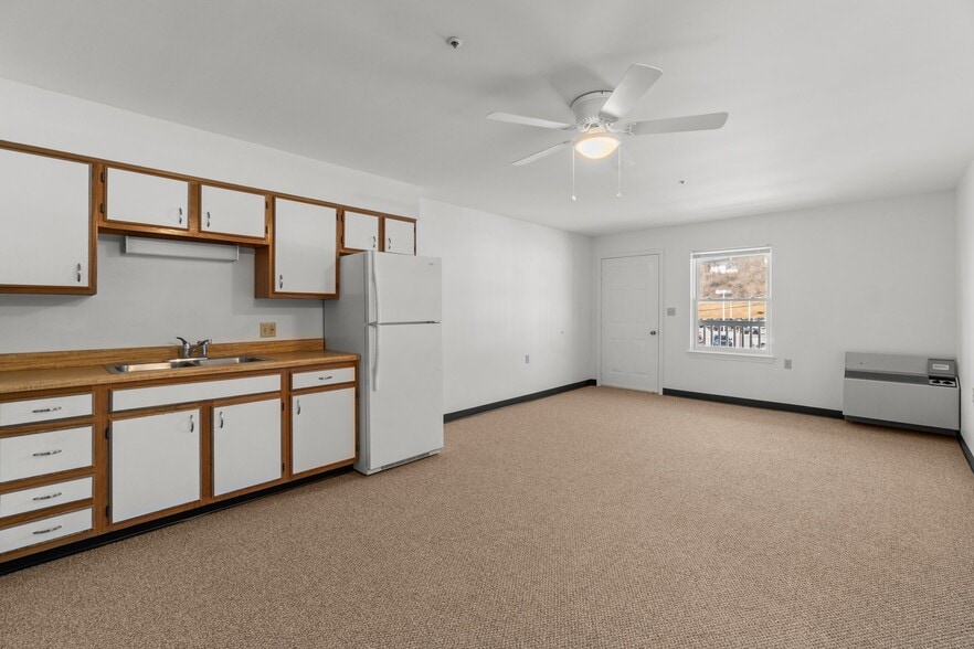 More Photos Of 1 W Moser Rd, Thurmont Apartments For Sale