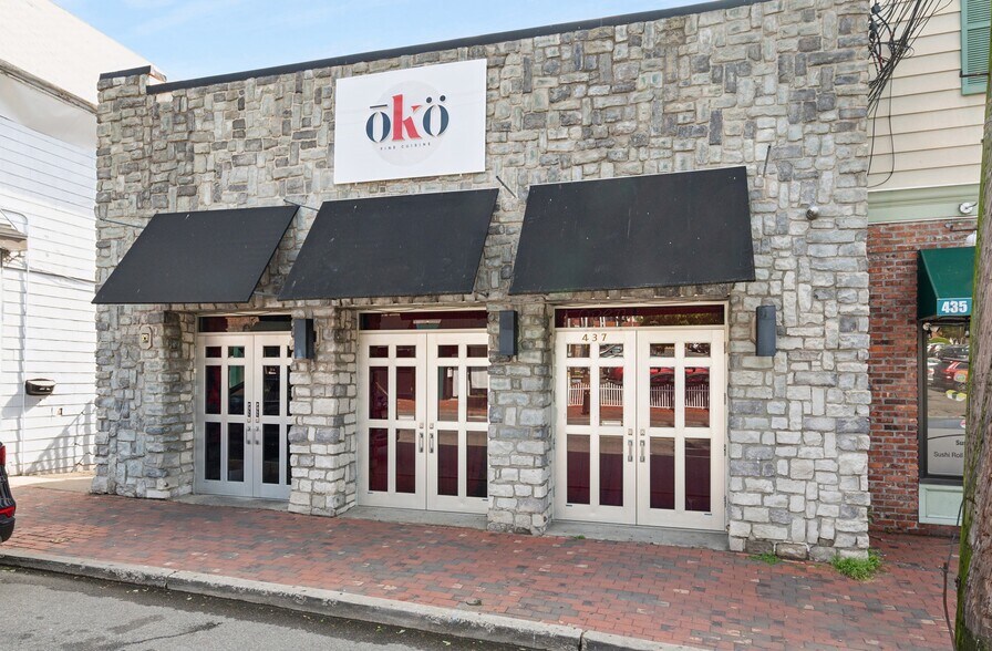 Primary Photo Of 437 Main St, West Orange Restaurant For Sale