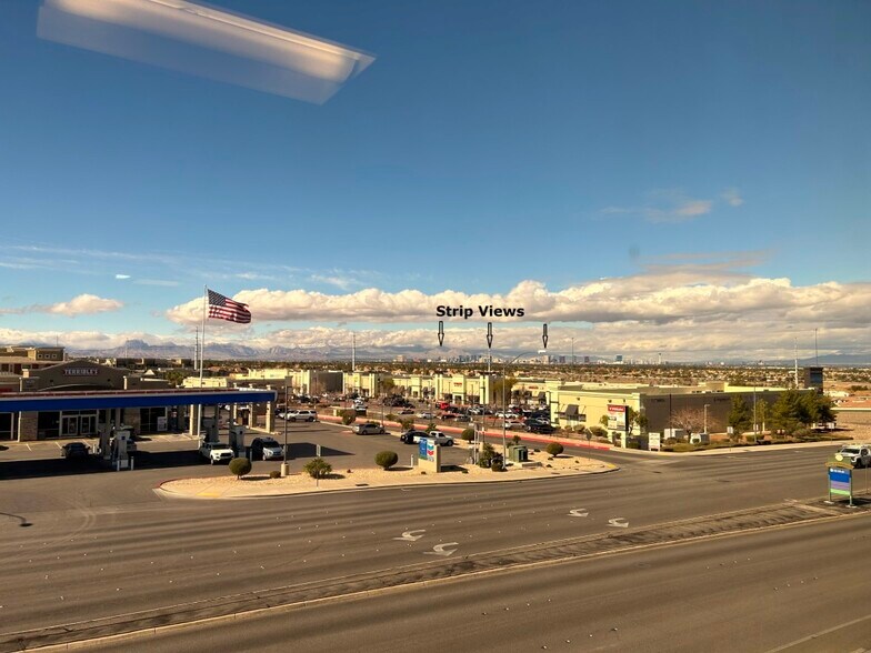 More Photos Of 50 S Stephanie St, Henderson Office For Lease