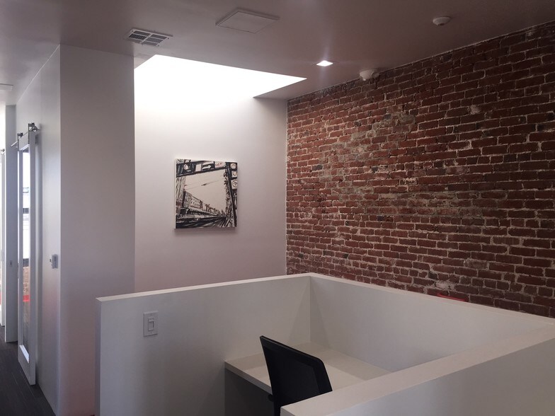 More Photos Of 120 E 3rd St, Long Beach Coworking Space