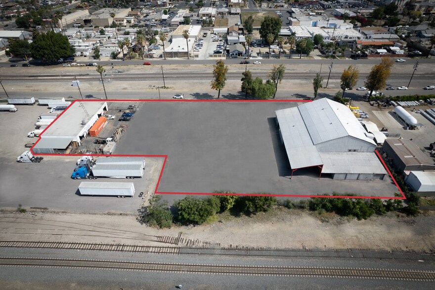 More Photos Of 545 W Main St, Ontario Warehouse For Lease