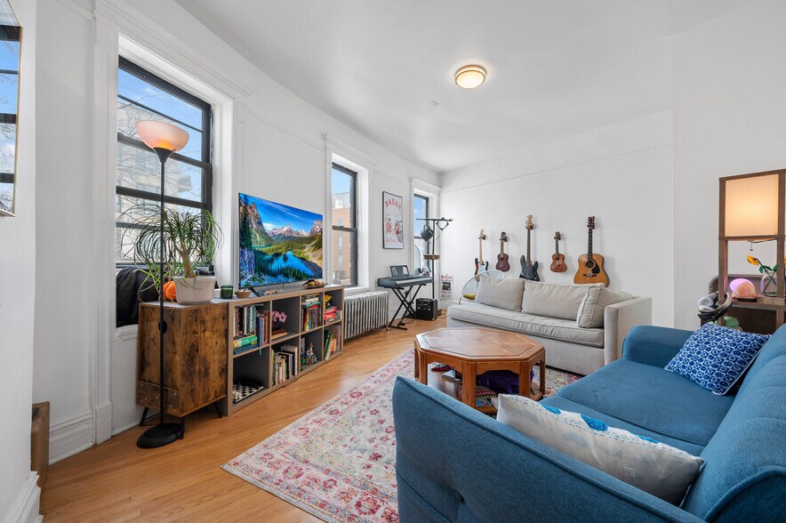 More Photos Of 368 Stratford Rd, Brooklyn Apartments For Sale