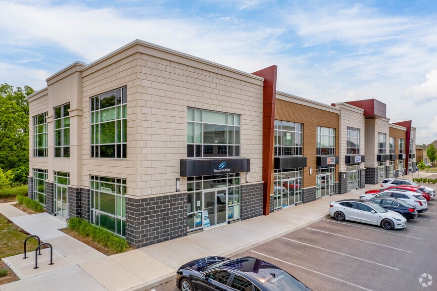 More Photos Of 3465 Rebecca St, Oakville Office For Lease