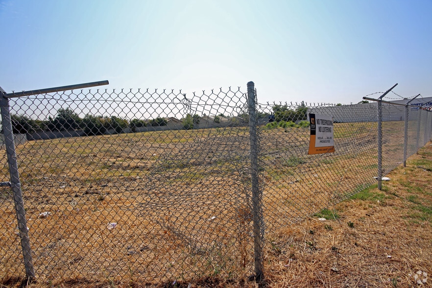 More Photos Of 3216 Northgate Blvd, Sacramento Land For Lease