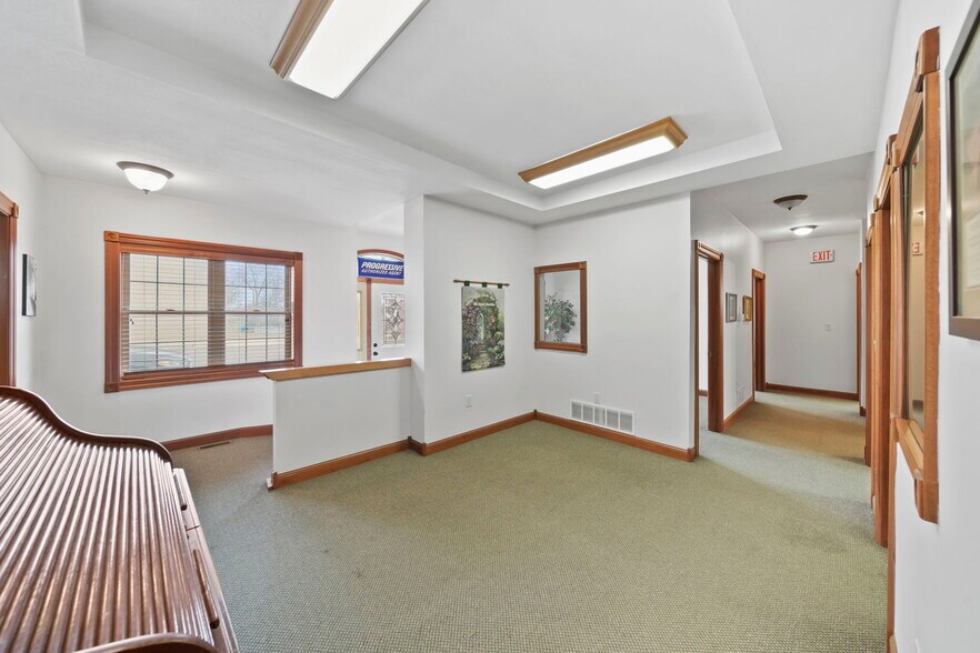 More Photos Of 104 Main St, Waldron Office Residential For Sale